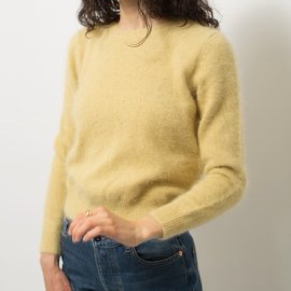 BELLEROSE - Datti Angora Crew Neck Sweater - Soft Yellow - Size 3